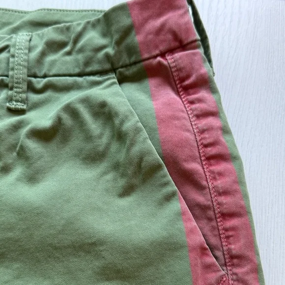 MOTHER Shaker Prep Fray Olive Green Pants with Red Accent Size 27 - Picture 4 of 10